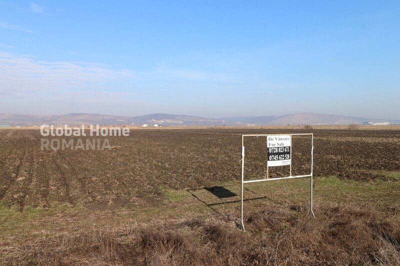 Mures Teren 37.500 Mp-DN 15 Autostrada Transilvania - Mures